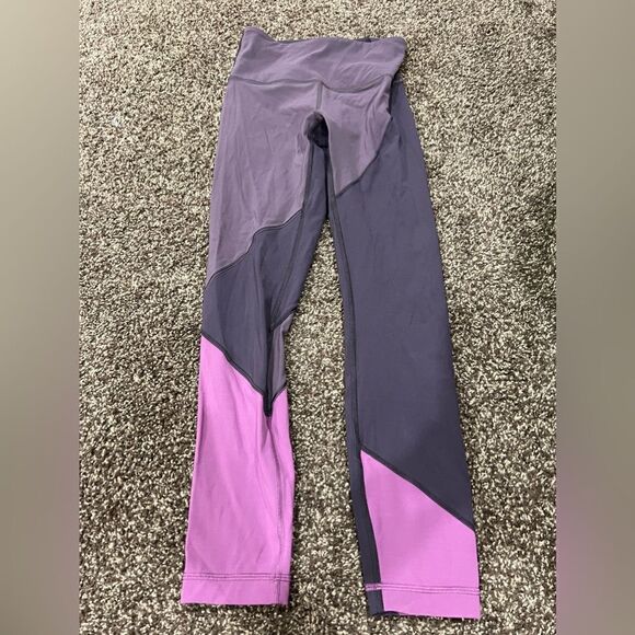 Lululemon leggings  - Picture 2 of 4